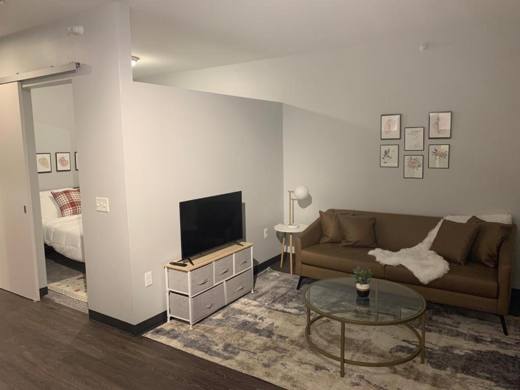 Sleepover Iconic Des Moines Apartments المظهر الخارجي الصورة